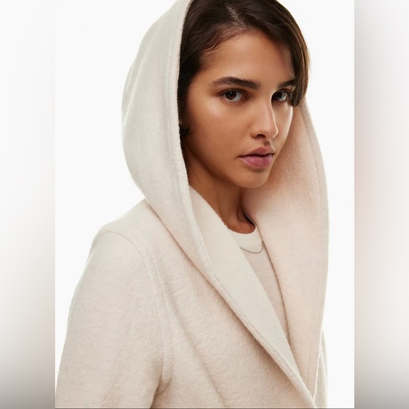 Aritzia | Wilfred Acre Robe - Picture 5 of 11